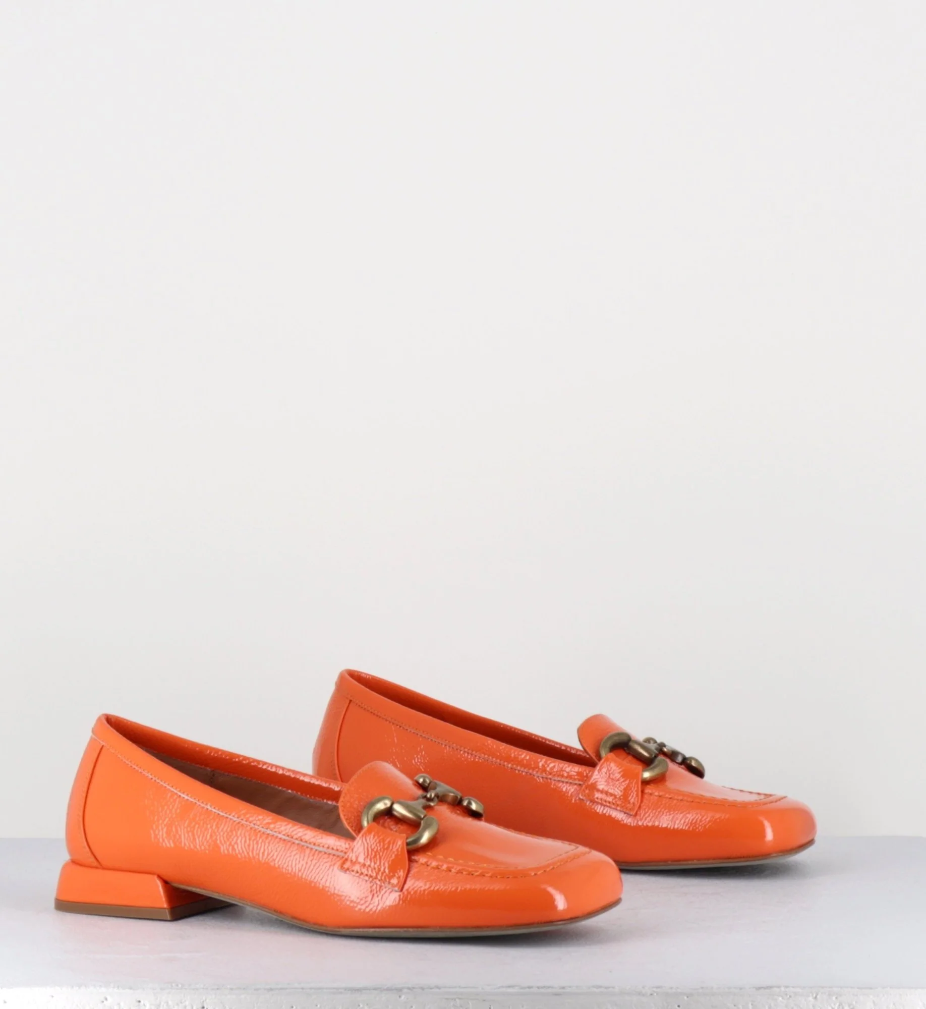 Mocassins 60s en cuir vernis orange - LAKE NAPLAK ARANCIO – Image 5
