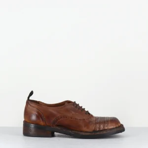 Derby bout fleuri en cuir camel vieilli - COMPA BUFALO GOGNAC