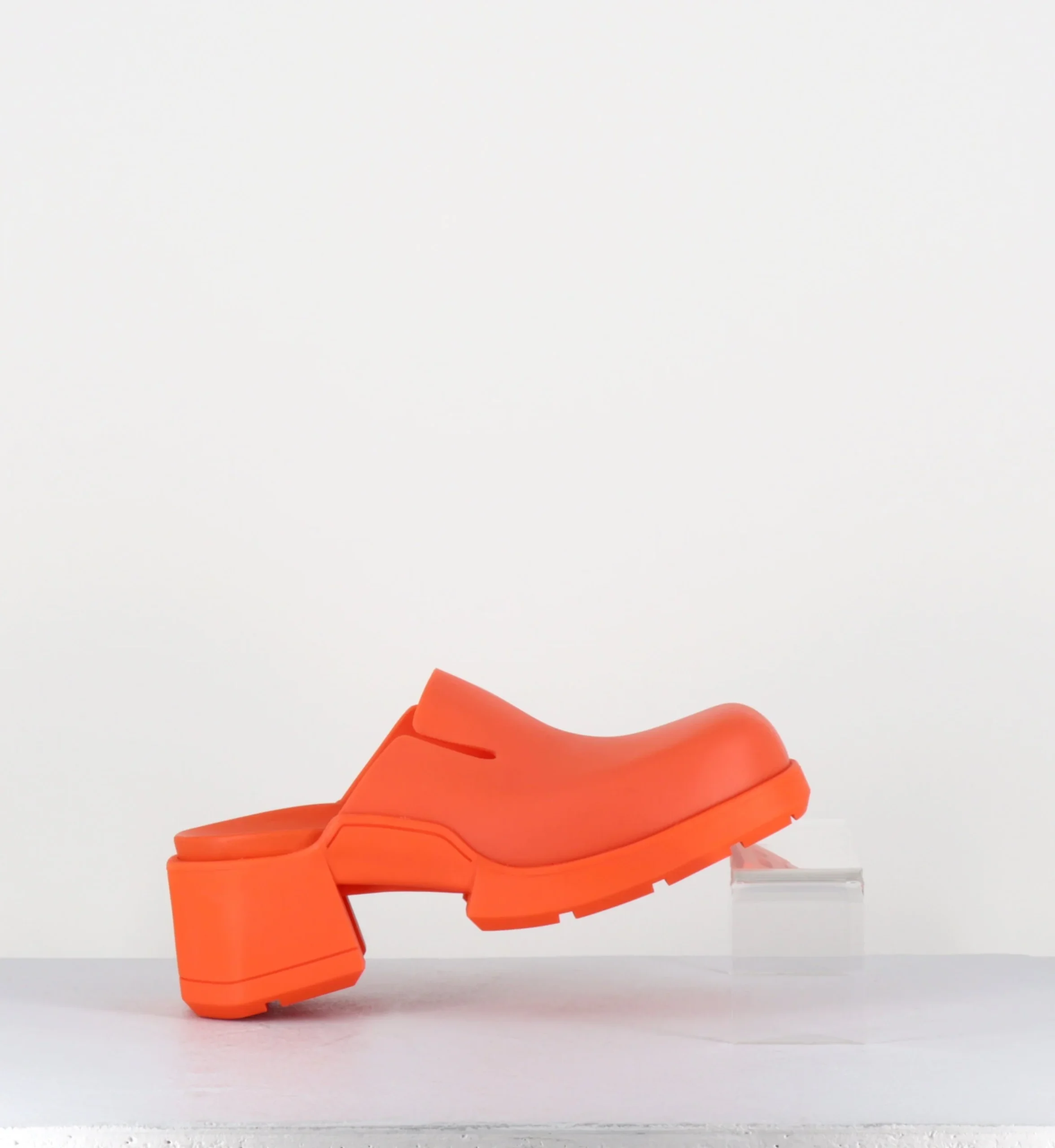 90s orange rubber clogs - BLISSA ORANGE MULES – Image 9