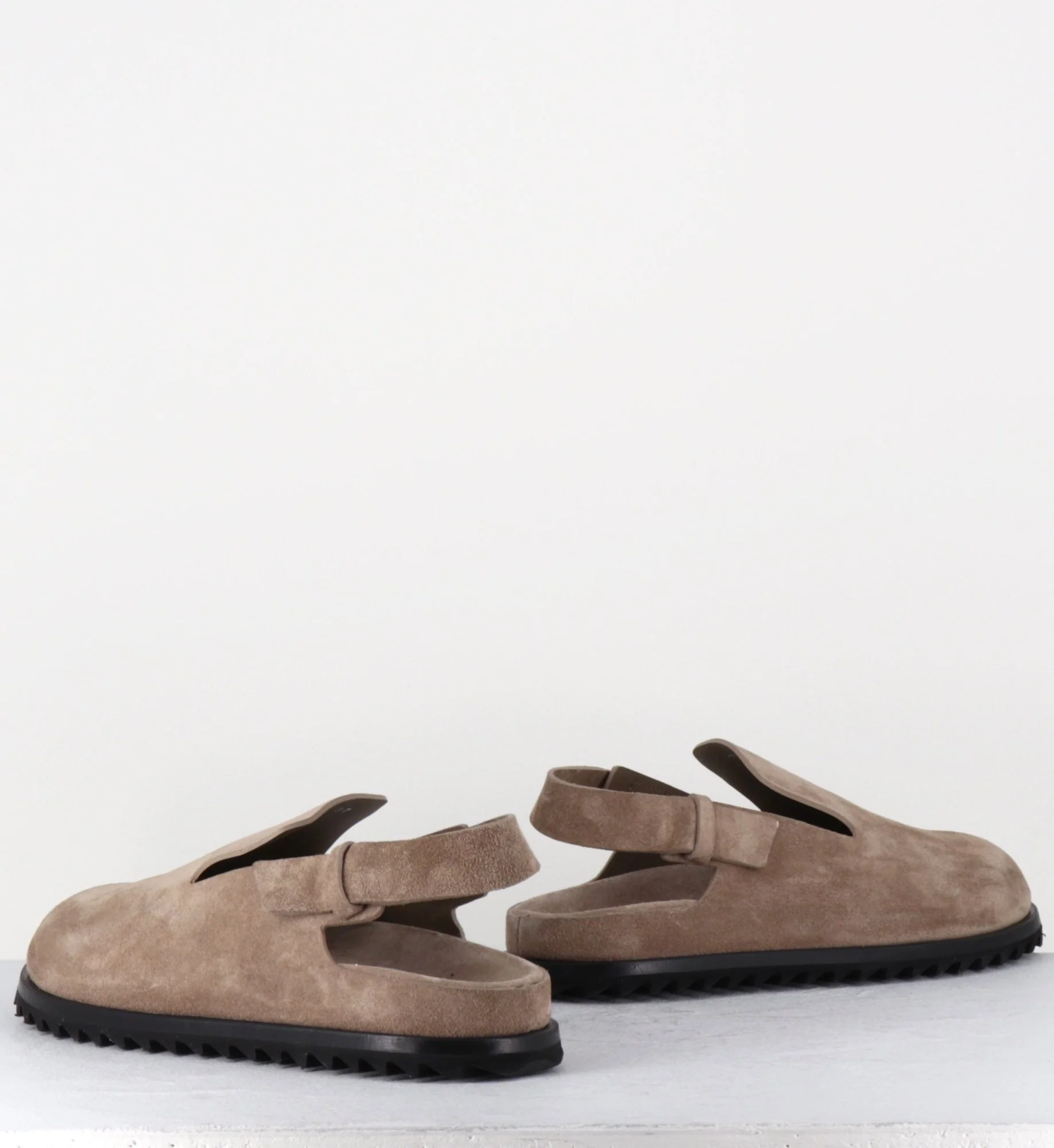 Sabots épuré daim taupe & bride arrière - PELAGIE008 FLINT – Image 5