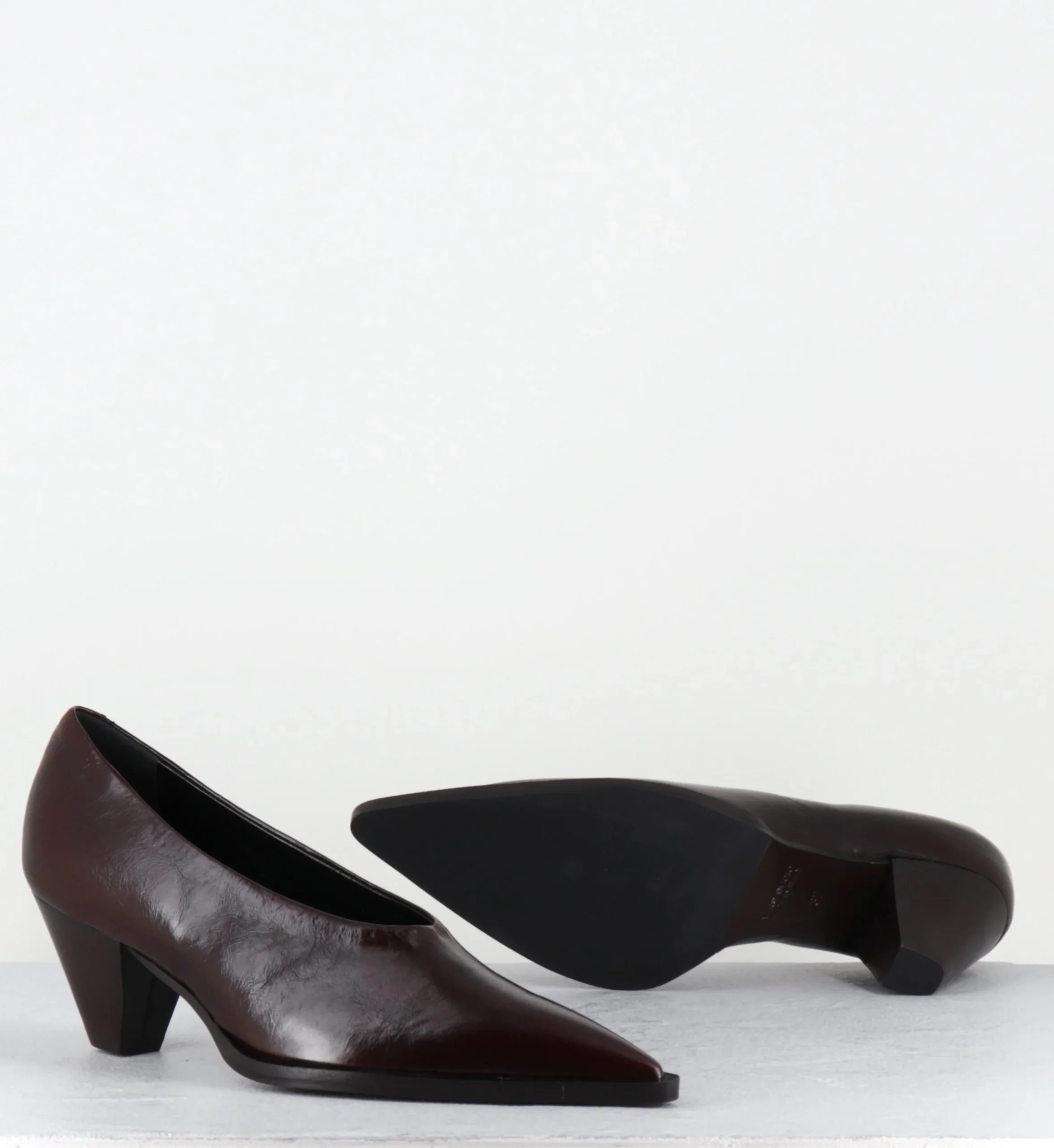 Escarpins talon conique en cuir marron - AMBRES CANNES CHOCOLATE – Image 7