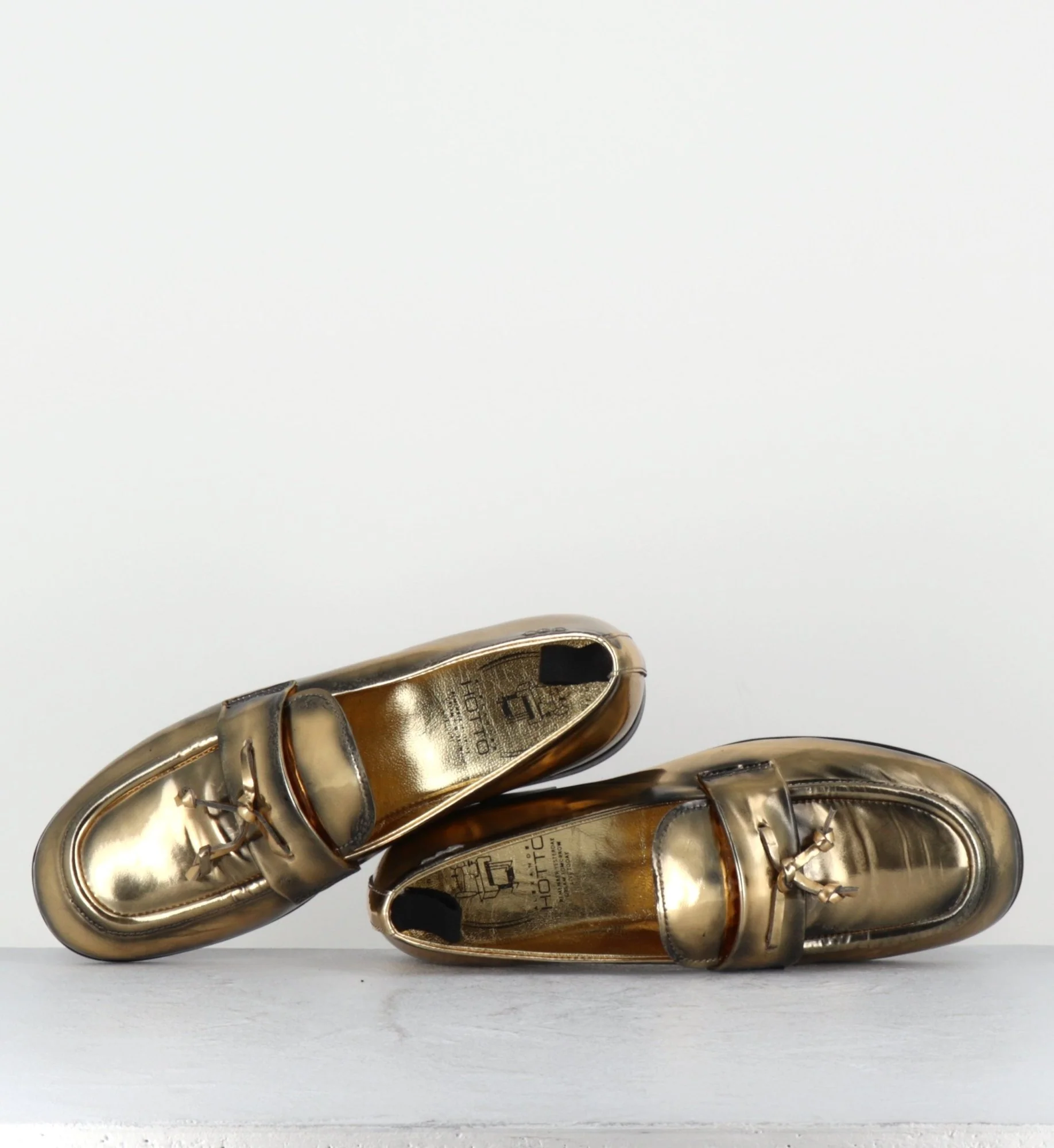 Mocassins souple en cuir métallisé doré - 60264 CAPRA SUPER ORO – Image 3