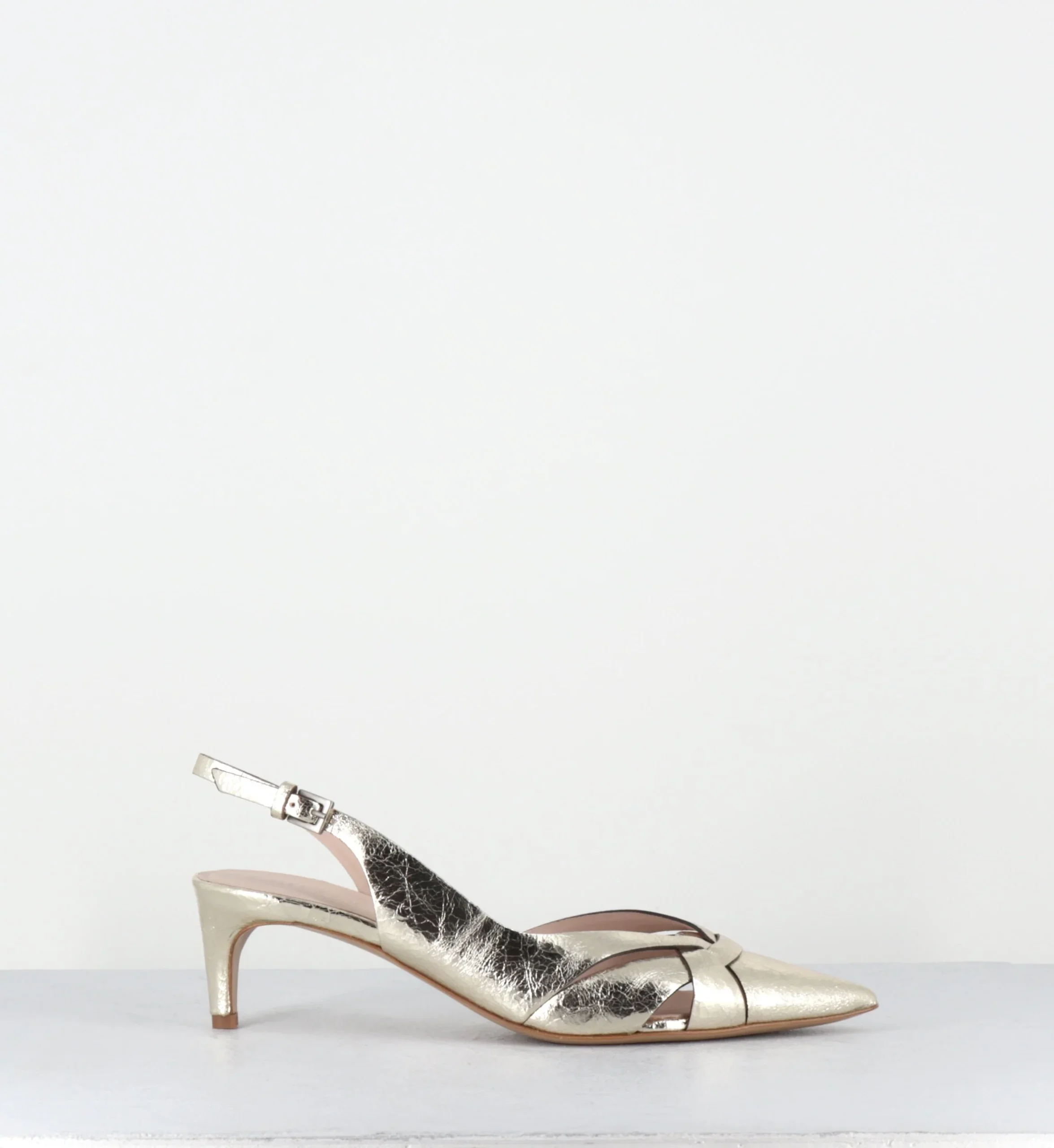 Escarpins slingback pointu petit talon métallisé doré - 11702 CRAK PIRITE